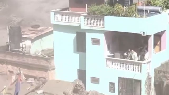 Su casa fue la única que quedó en pie tras la riada en Nepal: así sobrevivió una familia