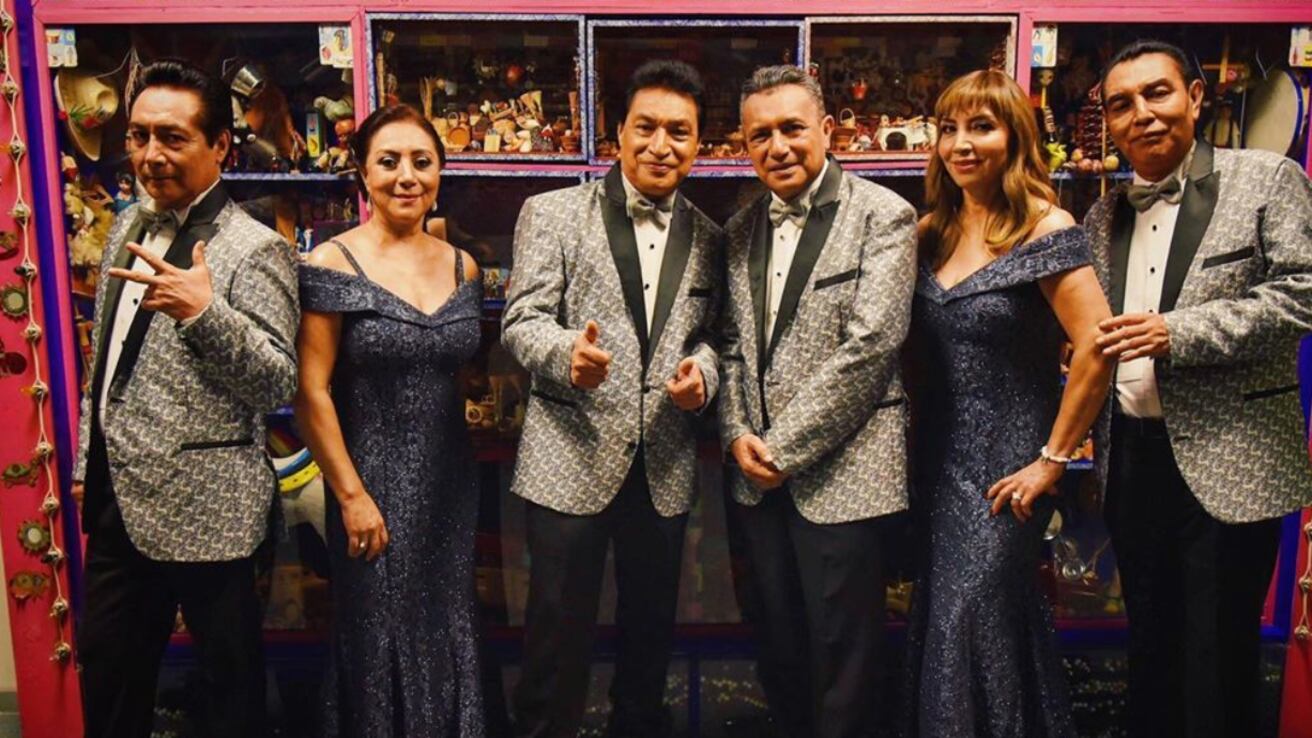 “Viejo abusador”: Modifican letra de canción ’17 años’ de Los Ángeles Azules (VIDEO)