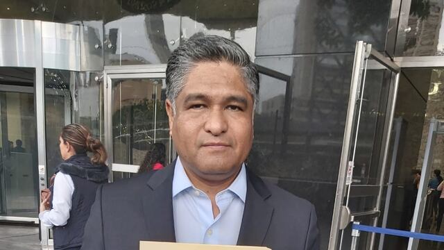 Senador del PAN, Víctor Fuentes