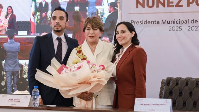 Delfina Gómez toma protesta a Michelle Núñez Ponce