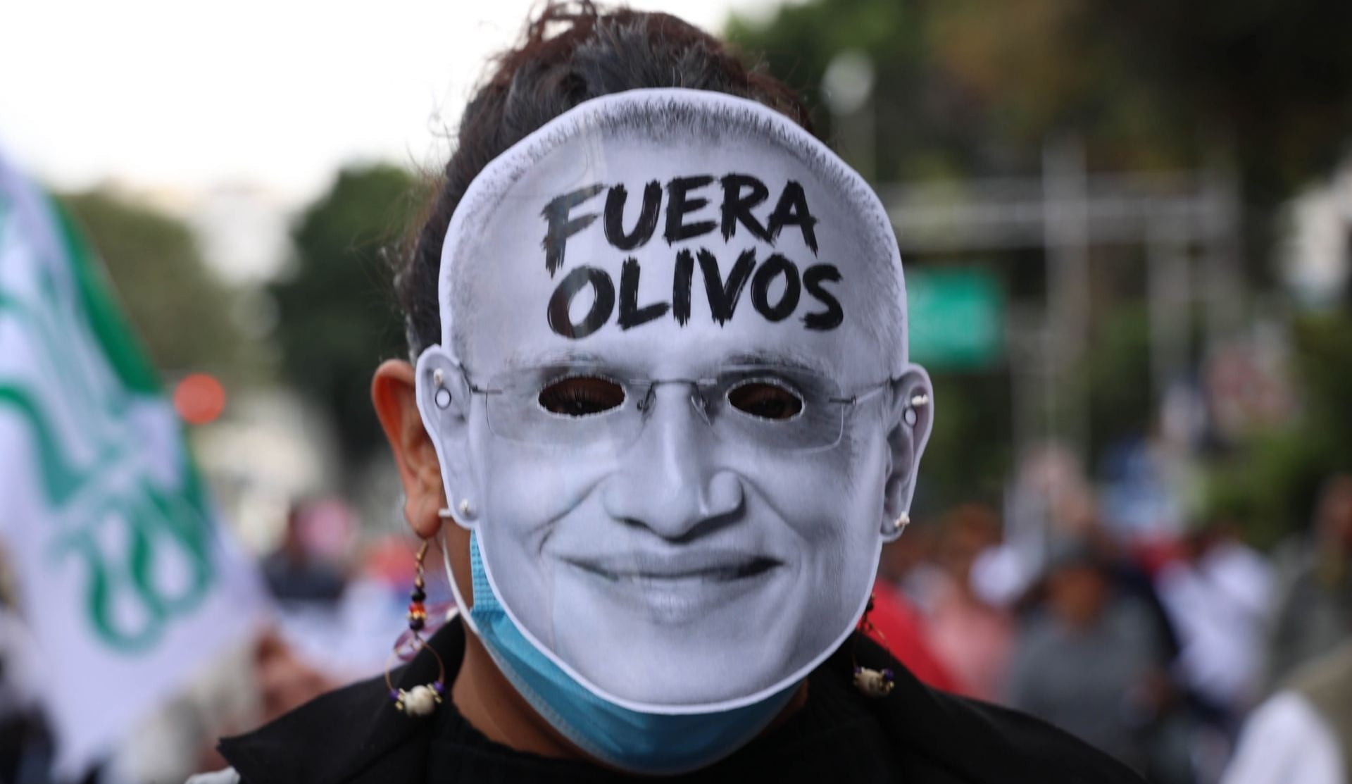 Trabajadores del IMSS exigen diálogo en Palacio Nacional y descartan ir a huelga