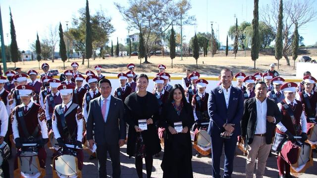 Karla Fiesco preside promulgación del Bando Municipal 2024