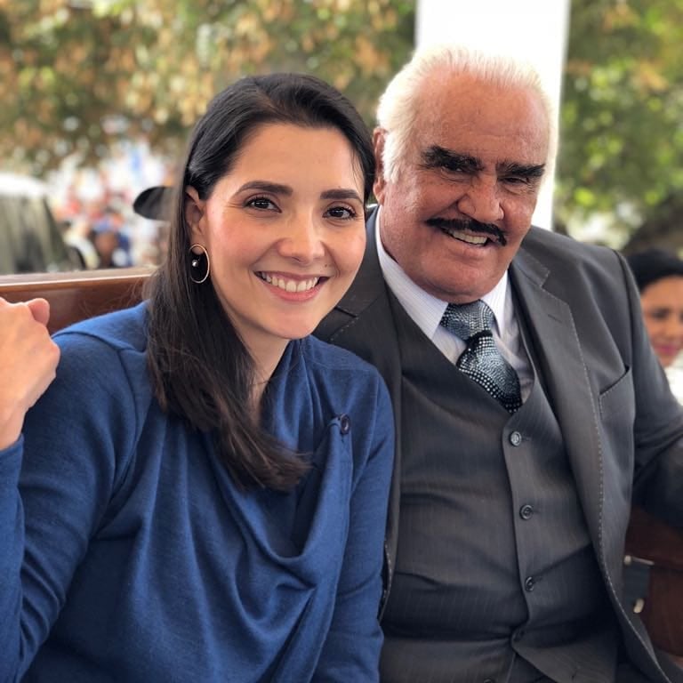 Vicente Fernández y Alejandra Fernández