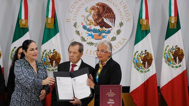Sánchez Cordero entrega Primer Informe de Gobierno de AMLO