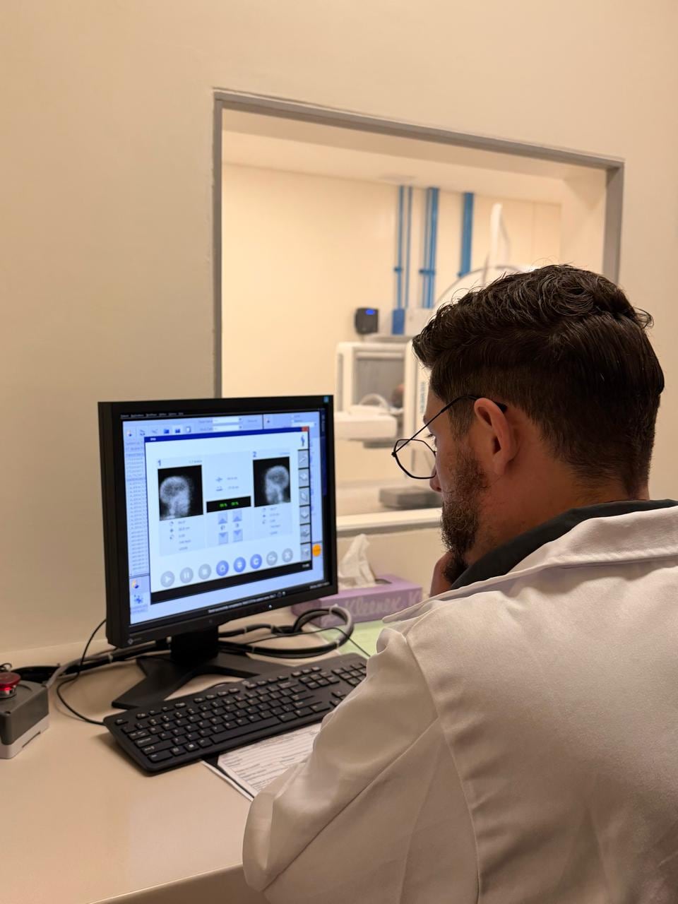 ISSSTE fortalece la atención oncológica y la infraestructura hospitalaria en Jalisco.