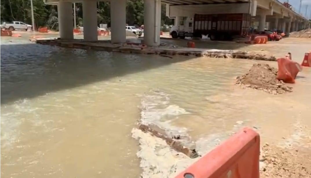 ¿Qué pasó en Playa del Carmen? Se quedaron sin agua y acusan que obras del Tren Maya rompieron tubería