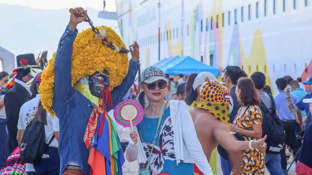 Crucero Norwegian Encore en Acapulco
