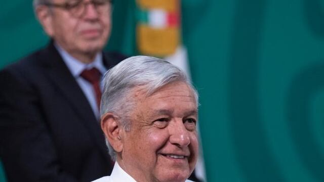 AMLO vacunado
