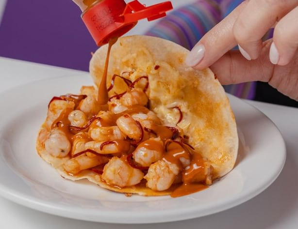 Taco de camarón de Mi gusto es