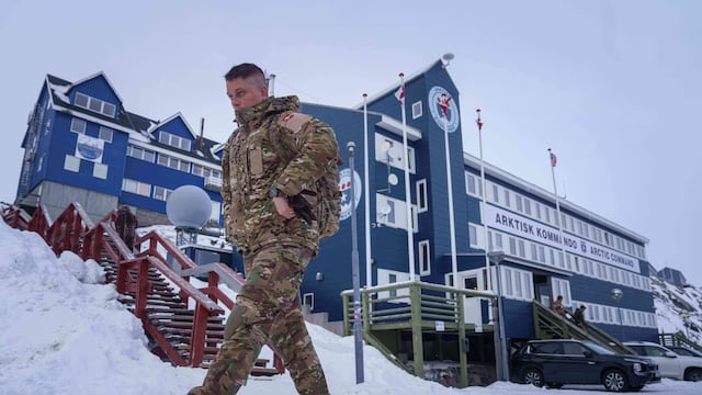 Los 8 países a los que Estados Unidos amenazó con aranceles por apoyar militarmente a Groenlandia ya respondieron