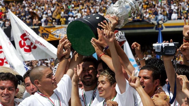 Pumas consiguió su cuarto título en el Clausura 2004