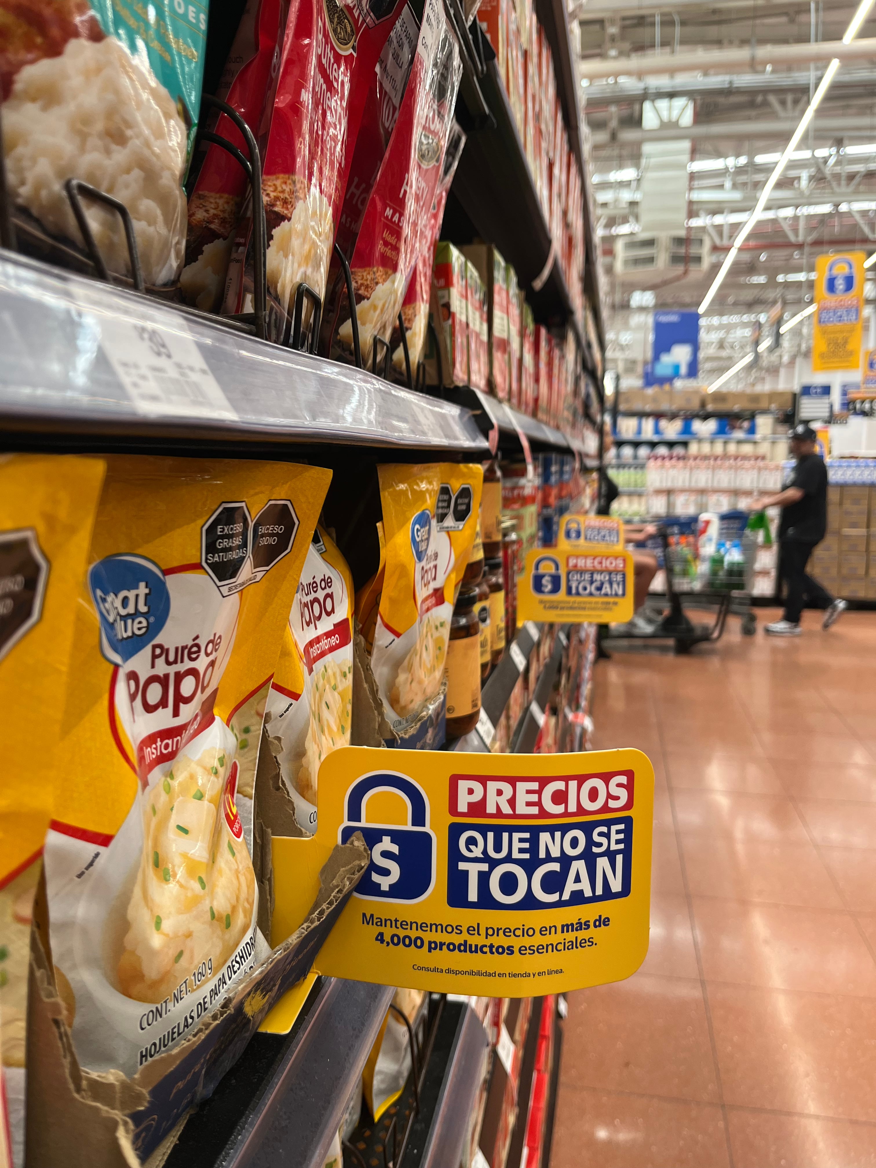 Pase lo que pase, en Walmart hay “precios que no se tocan”