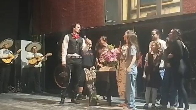 Ivonne Montero recibió serenata de cumpleaños