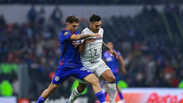 Cruz Azul vs Pumas en el Azteca