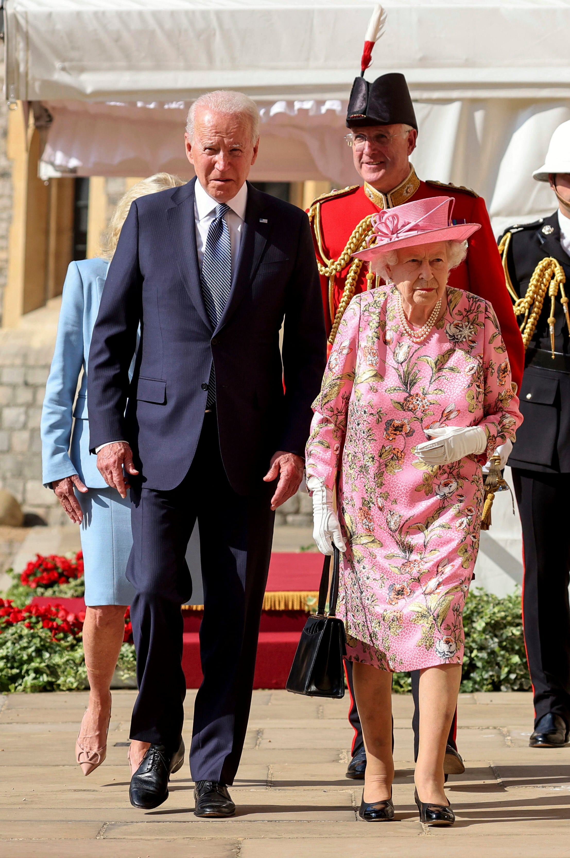 Joe Biden y la Reina Isabel II