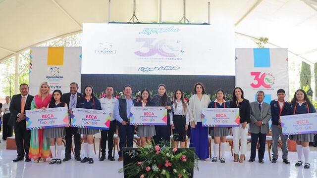 Tere Jiménez encabeza 30 Aniversario del Cecytea