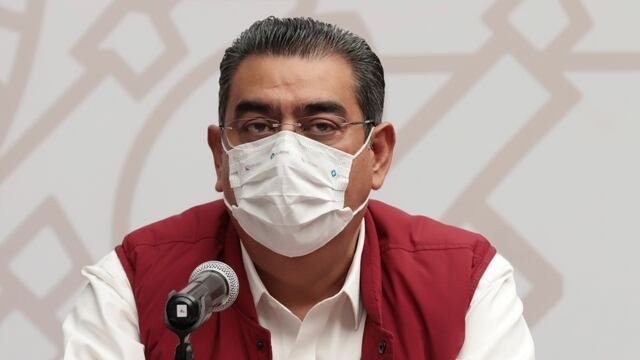 Sergio Salomón destacó a las poblanas como prioridad de su administración y presentó el programa de salud “Viernes de las Mujeres”.