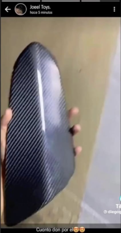 Pieza supuestamente robada del carro de Natanael Cano