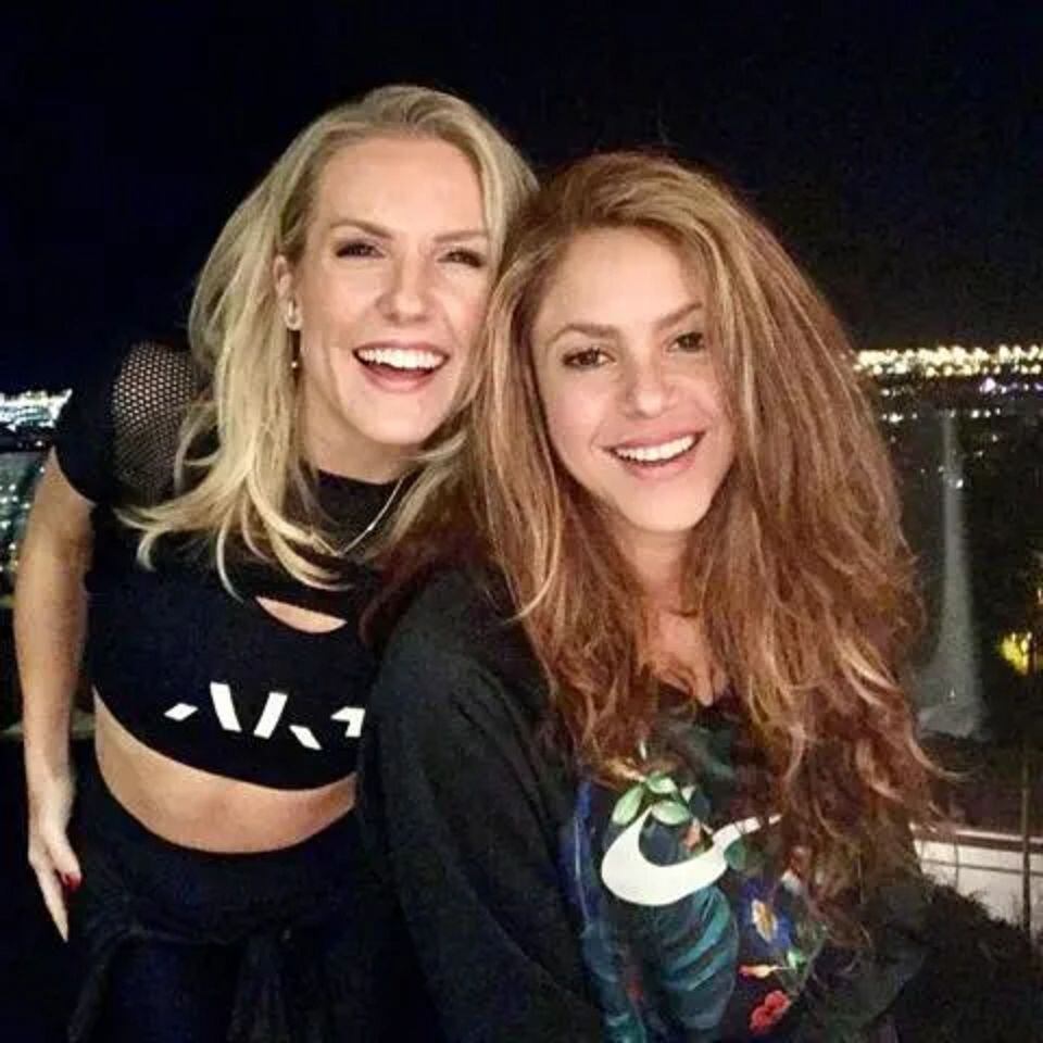 Shakira, Gerard Piqué y Anna Kaiser