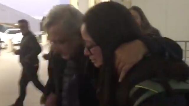 La joven narró el asesinato de su padre al mandatario