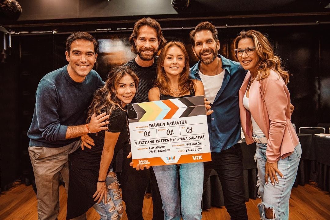 Elenco de El Extraño Retorno de Diana Salazar