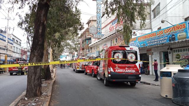 Dos menores murieron por incendio en Arena San Juan