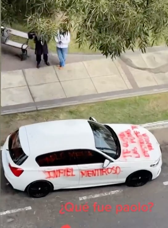 Rayan el carro de un infiel para exhibirlo a la vista de todos