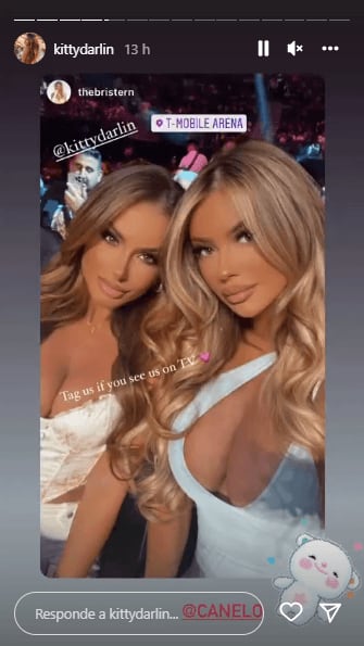 Kitty Darlin en la pelea del Canelo