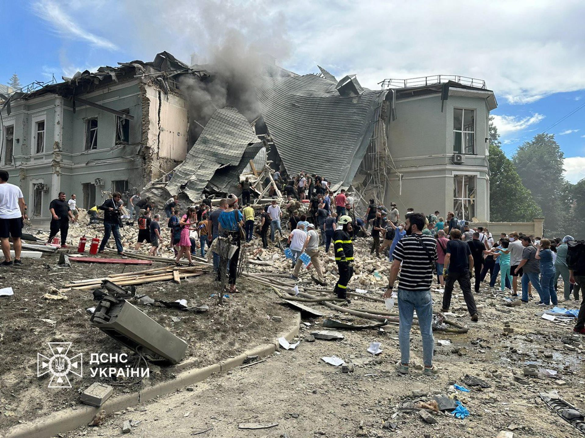 Duro ataque ruso a Hospital de Kiev deja varios muertos