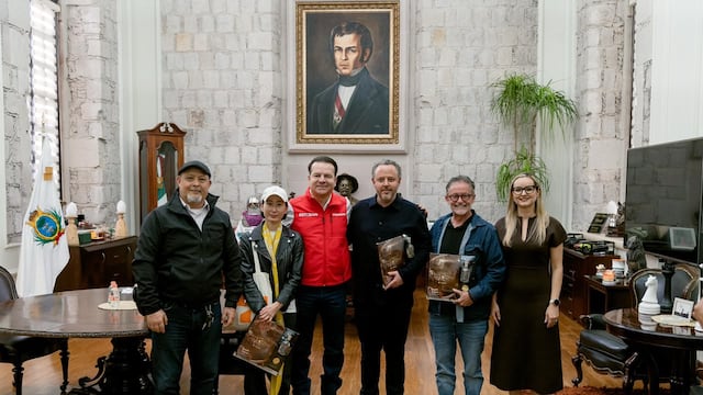 REDRUM se reúne con Esteban Villegas