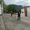 Monterrey cierra carril por socavón y derrumbe en Vía Los Encinos