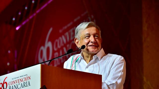 AMLO en la Convención Bancaria