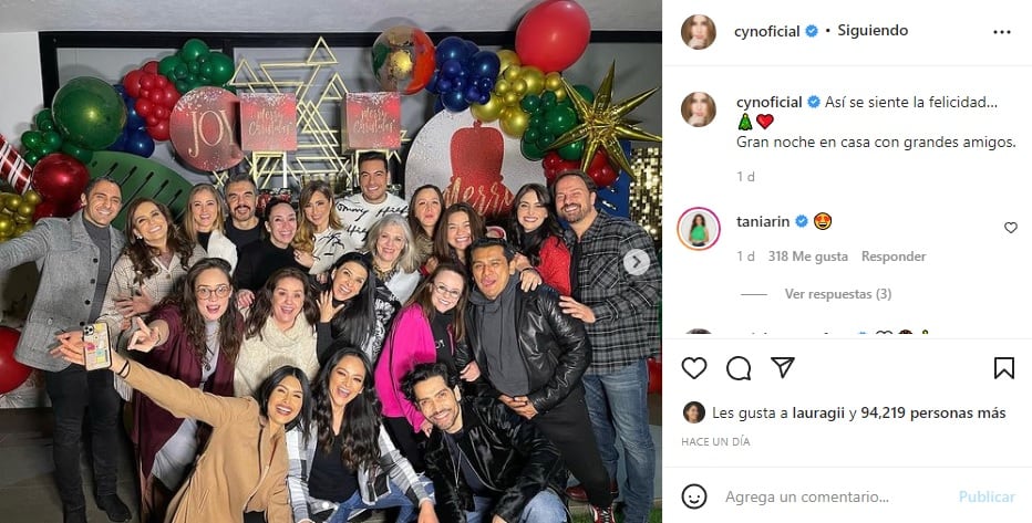 Cynthia Rodríguez y Carlos Rivera presumen sudaderas iguales