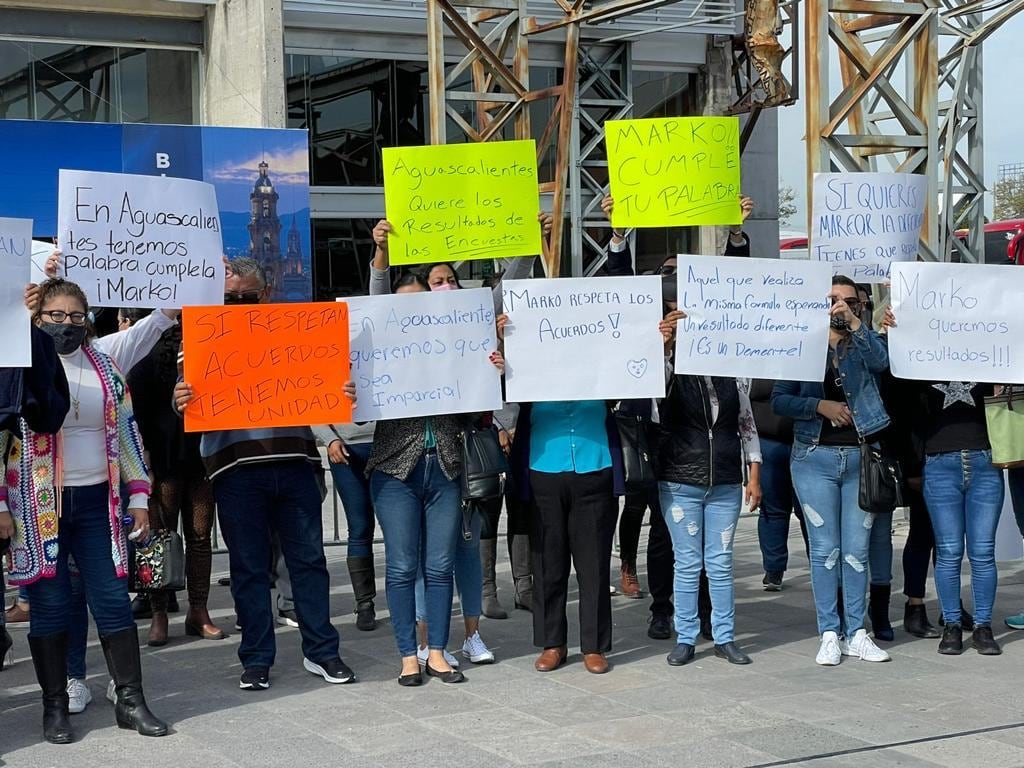 Jóvenes panistas protestan en contra de Marko Cortés en Aguascalientes