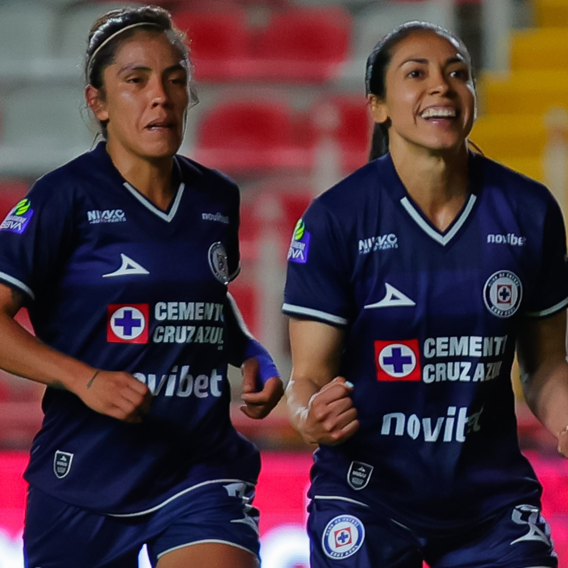 Cruz Azul Femenil vence a Necaxa y mantiene viva la esperanza de Liguilla