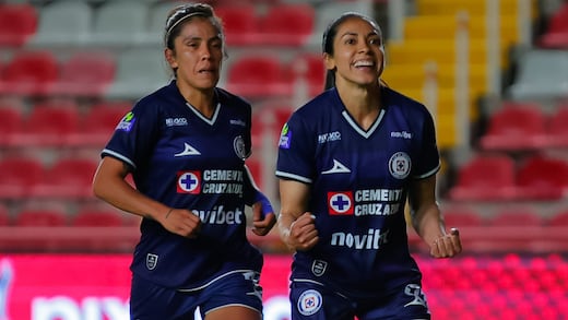 Cruz Azul Femenil vence a Necaxa y mantiene viva la esperanza de Liguilla