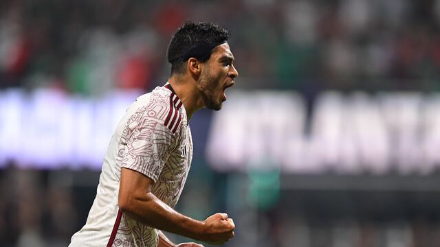 Raúl Jiménez con la Selección Mexicana