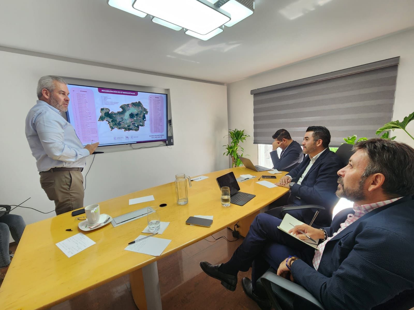 Alfredo Ramírez Bedolla y Conagua impulsan a Pátzcuaro como polo de desarrollo ambiental