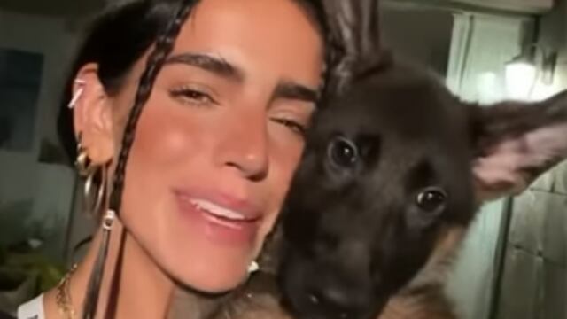 Bárbara de Regil y su perrita Nala