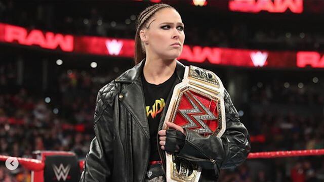 Ronda Rousey por poco pierde el dedo