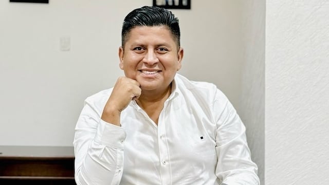 Alcalde rifa liposucción o camioneta por el 10 de mayo y desata debate