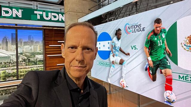 Paco Villa, mítico narrador de Televisa.