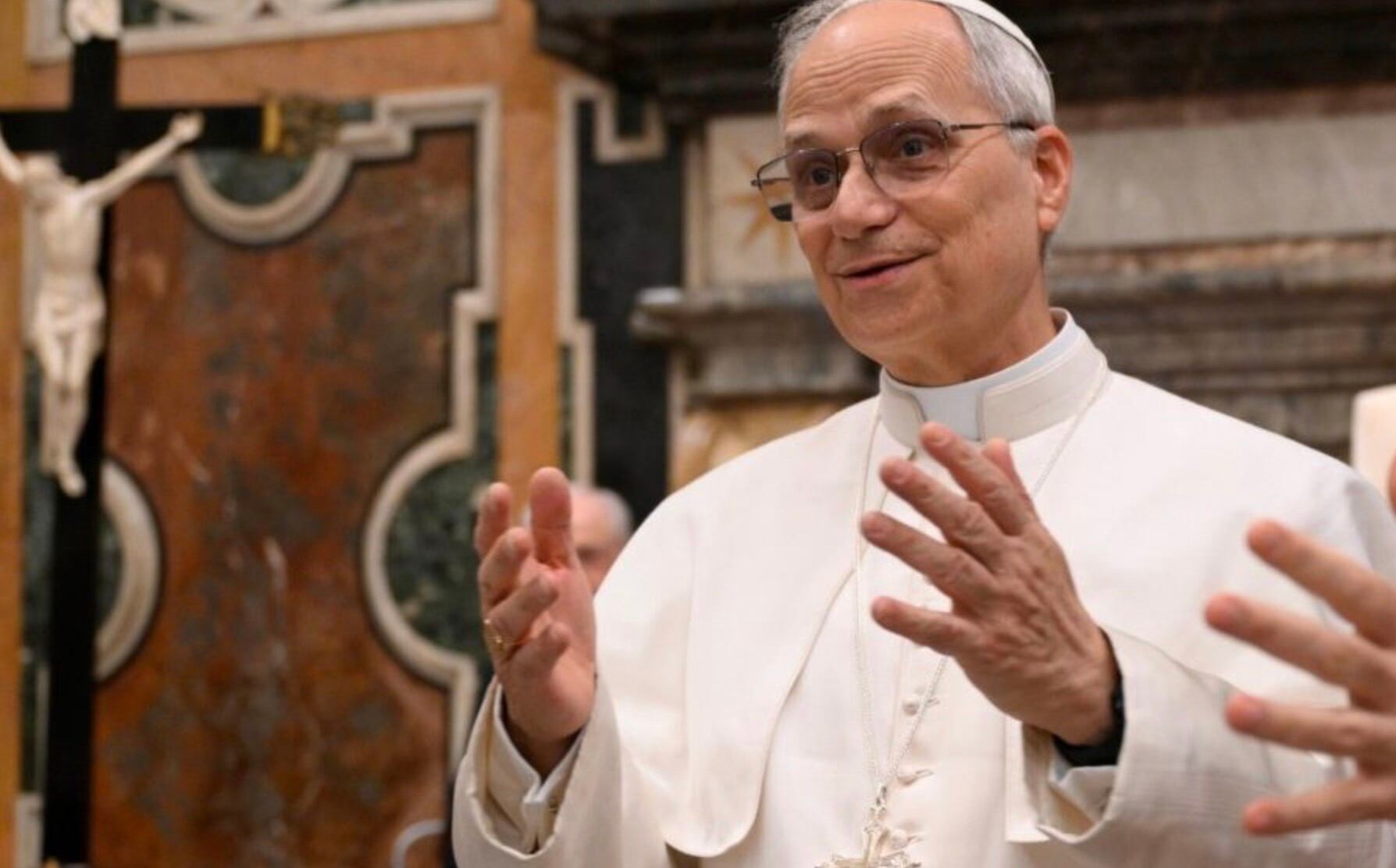 Leon XIV da discurso a favor del matrimonio heteroparental y contra el aborto