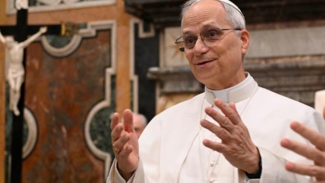 Leon XIV da discurso a favor del matrimonio heteroparental y contra el aborto