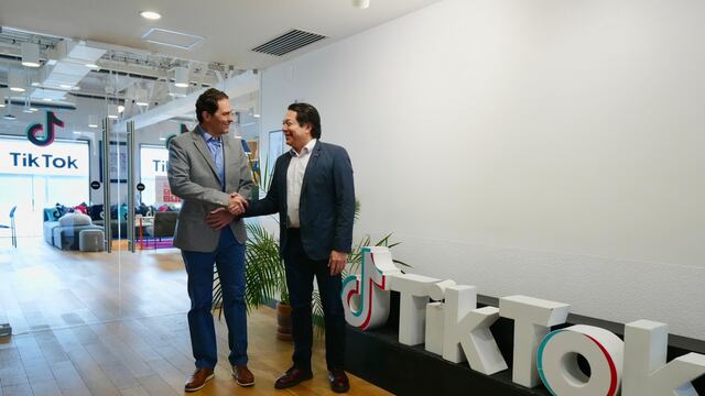 Mario Delgado se reúne con directivos de TikTok