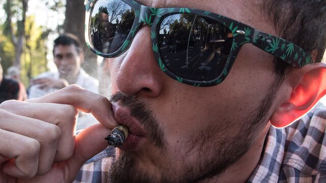 Legalización de la mariguana.