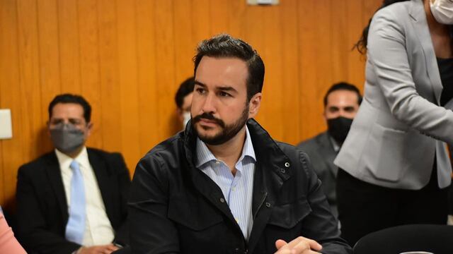 Agustín Basave denuncia ataque de Pegasus a su iPhone