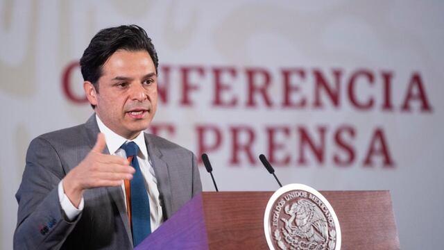 Zoé Robledo, director del IMSS.