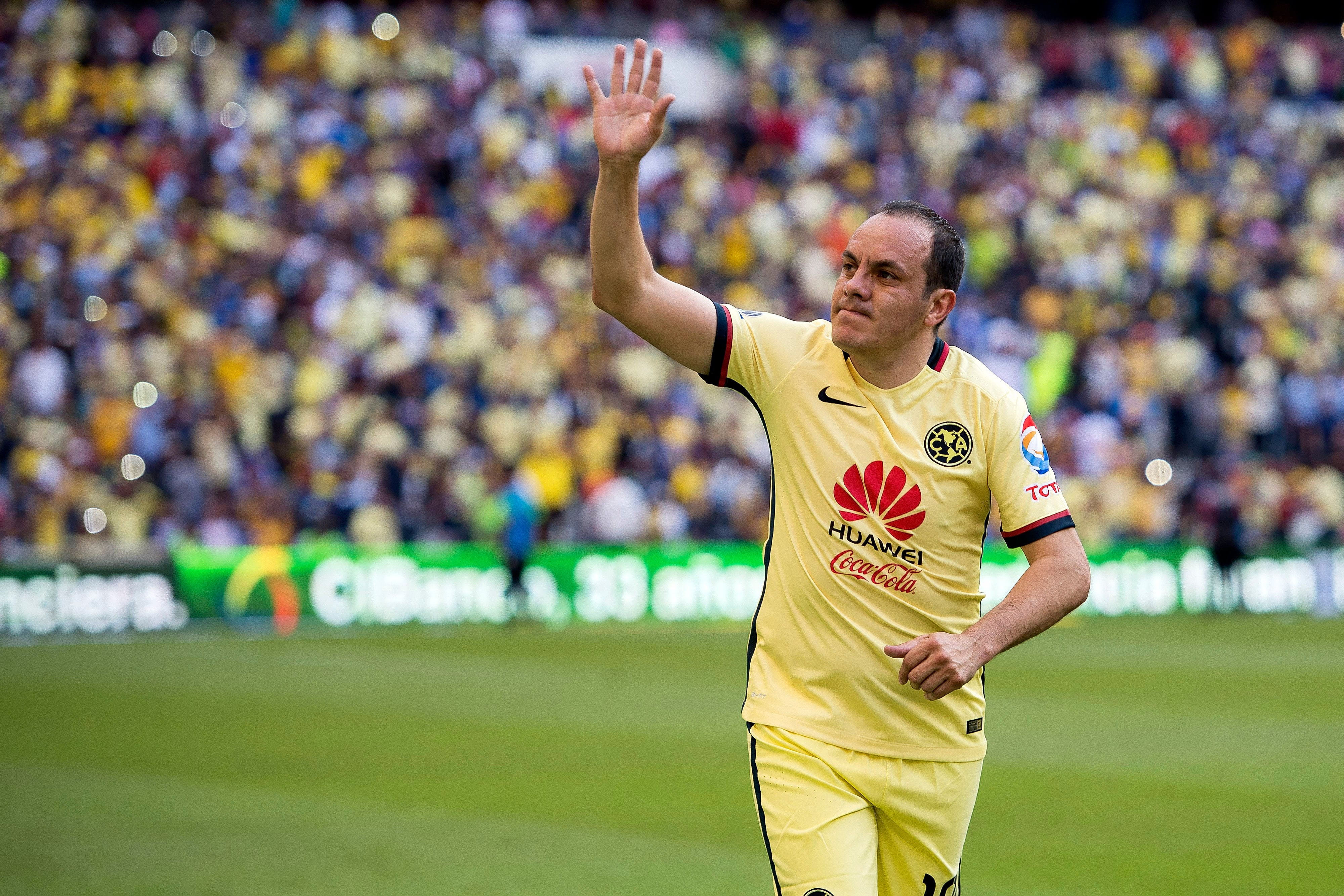 Cuauhtémoc Blanco en su último partido con el Club América