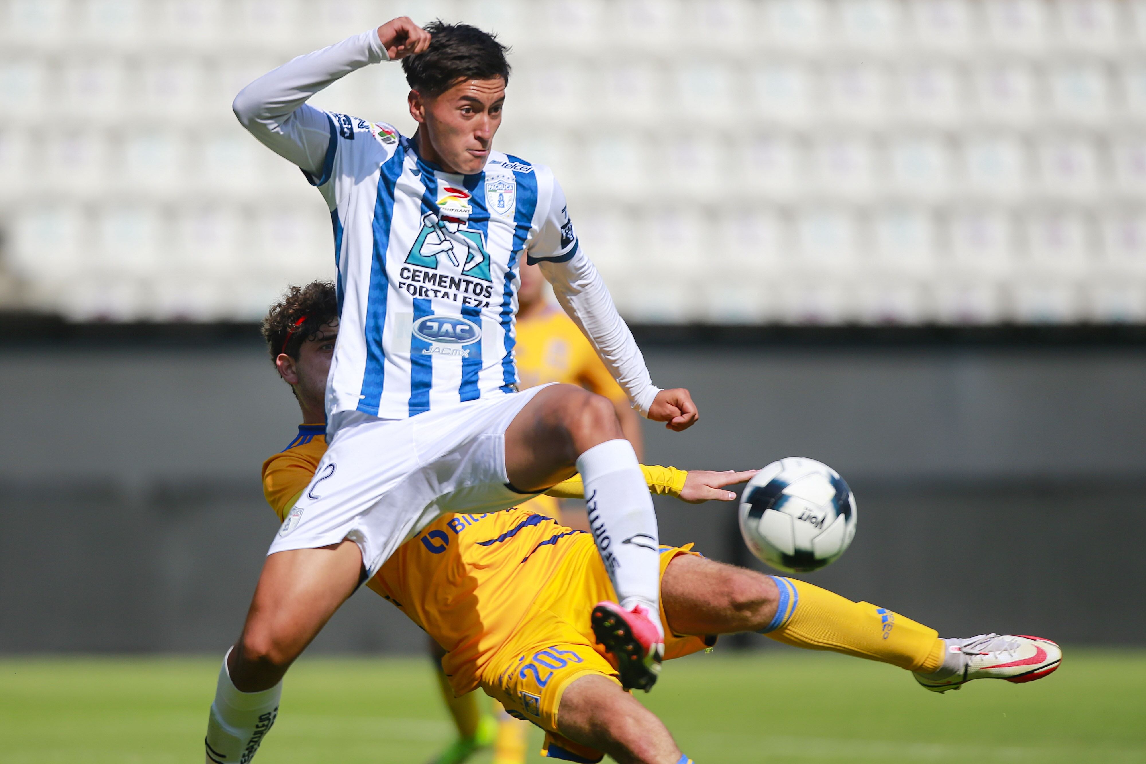 Fernando Álvarez.